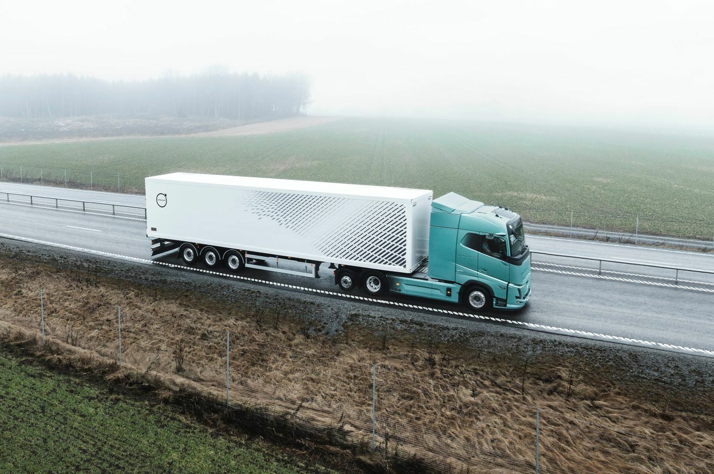 volvo_trucks_eaxle_electric_4