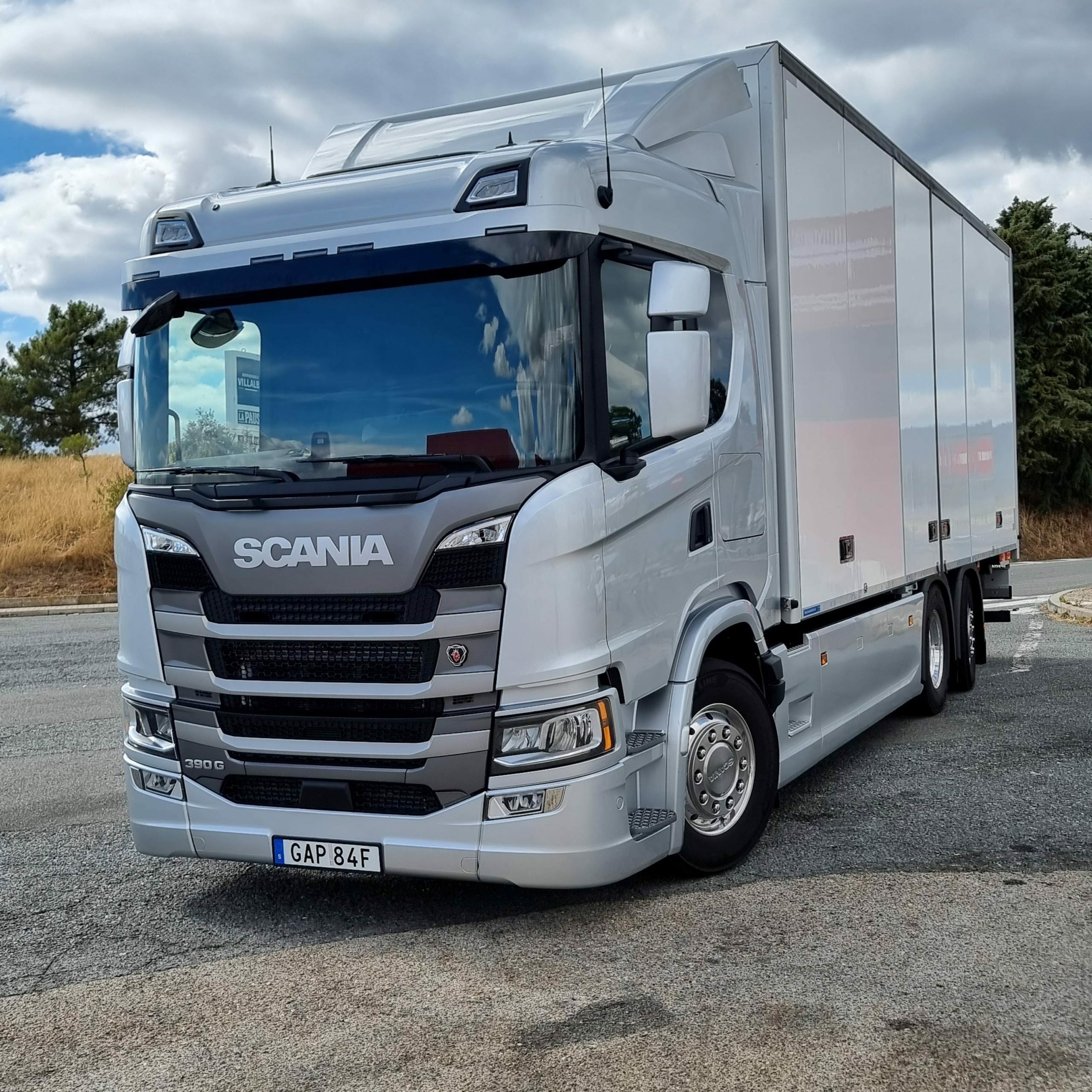 Scania-super-2-scaled