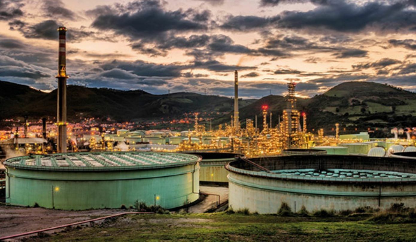 petronor_instalaciones-atardecer