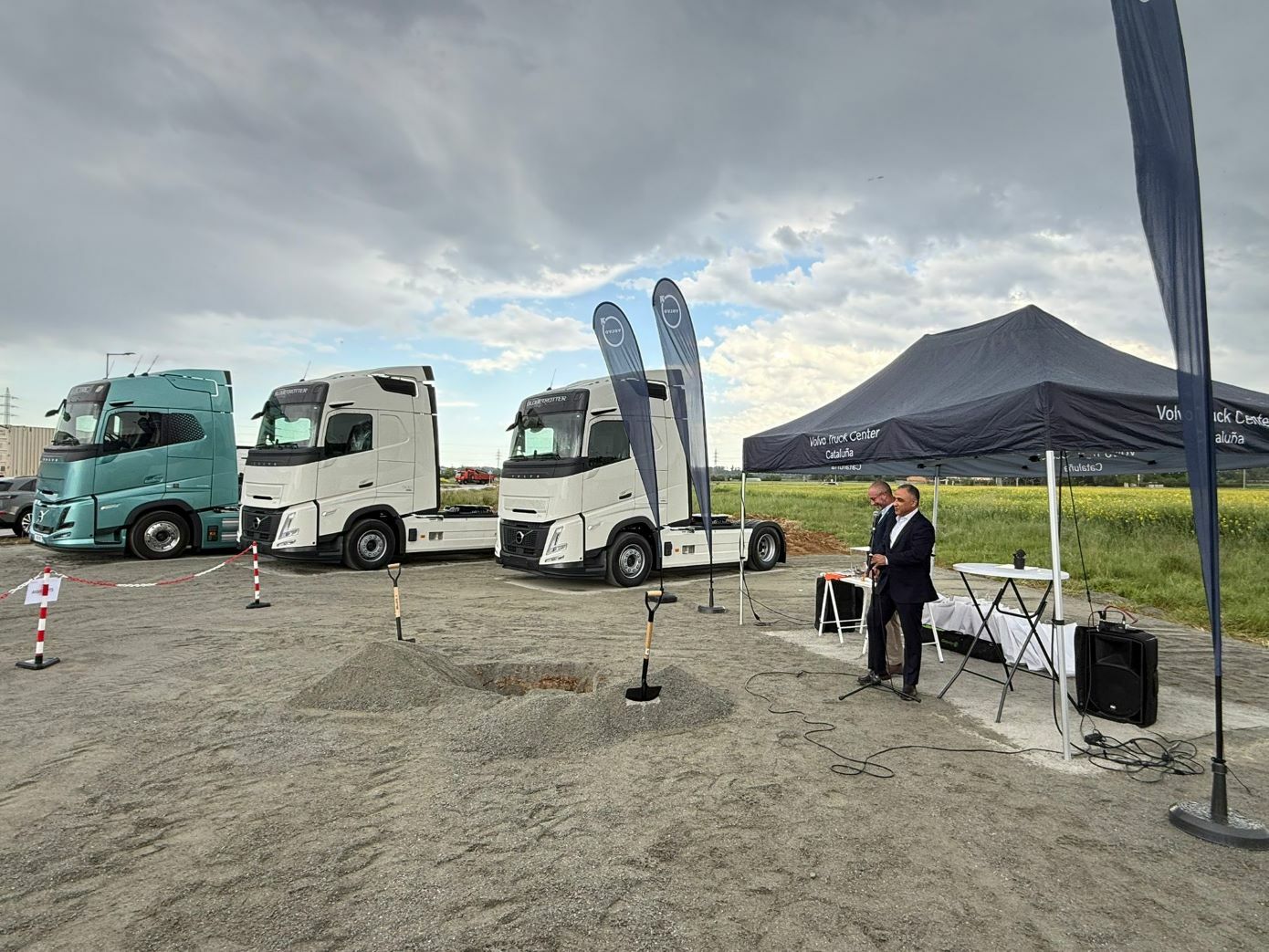 Volvo_Trucks_CENTER