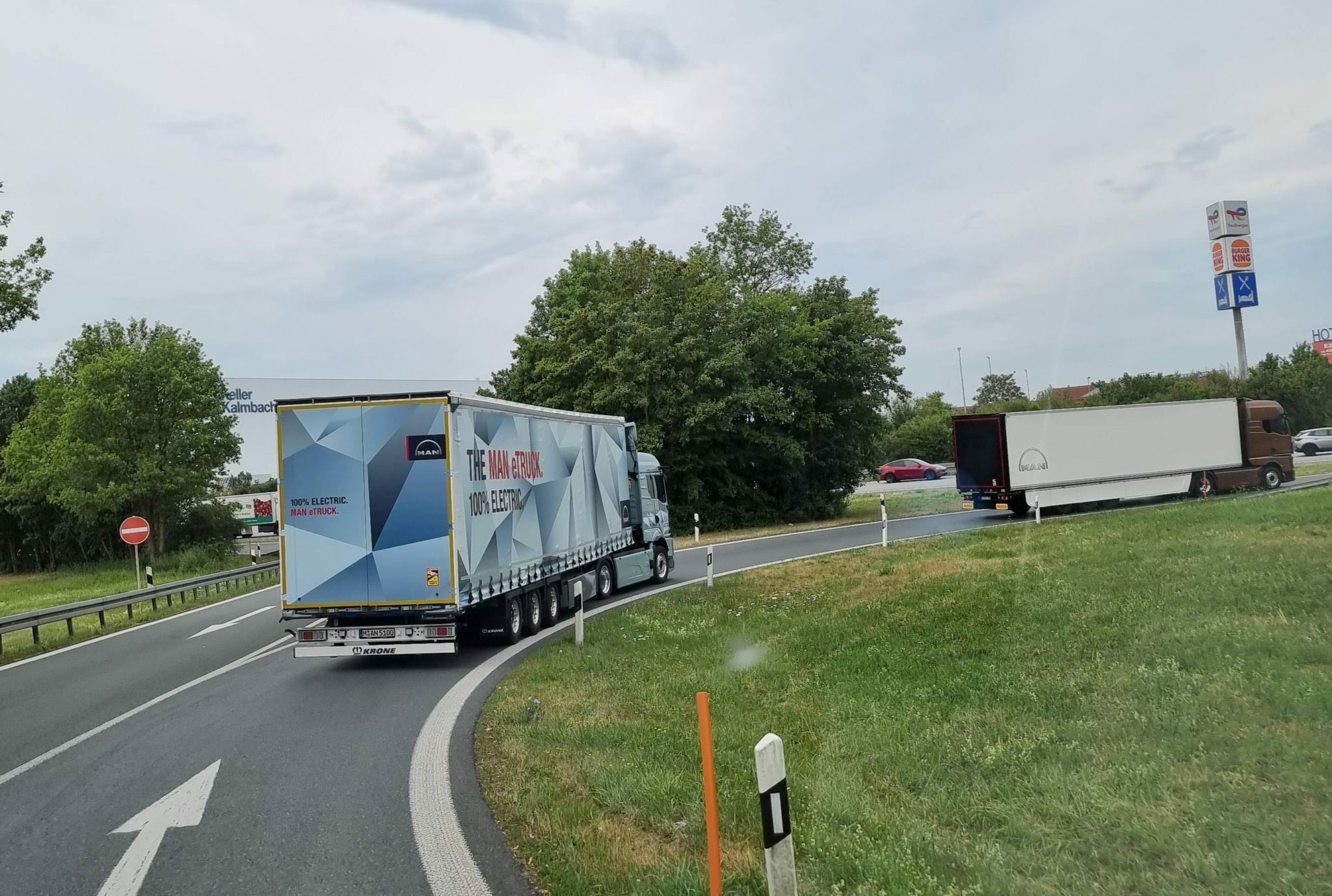 Ruta-MAN-Alemania-TGX-D30-y-eTGS-2048x1379